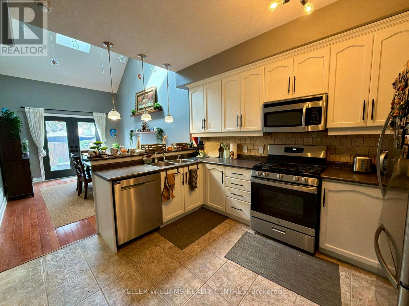 125 Huronia Road, Barrie, ON, L4N 4G1 - 6