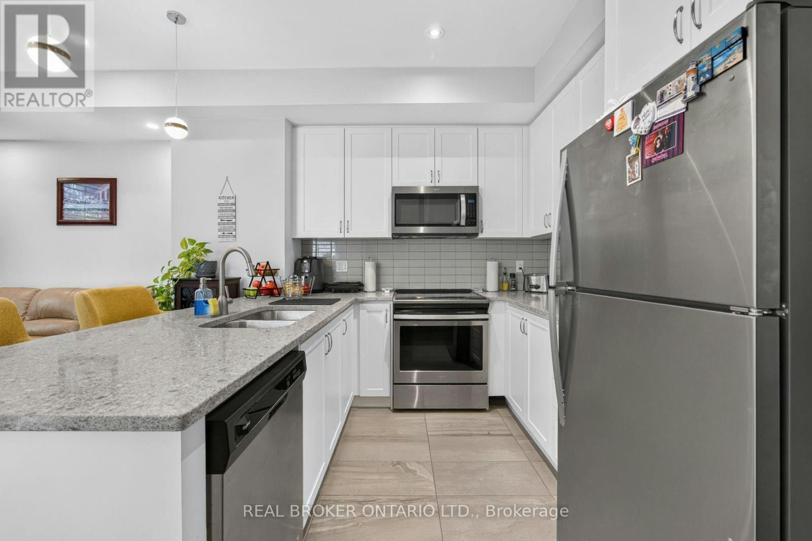 63-35 Applewood Lane, Toronto, ON, M9C 0C1 - 10