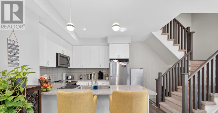 63-35 Applewood Lane, Toronto, ON, M9C 0C1 - 8