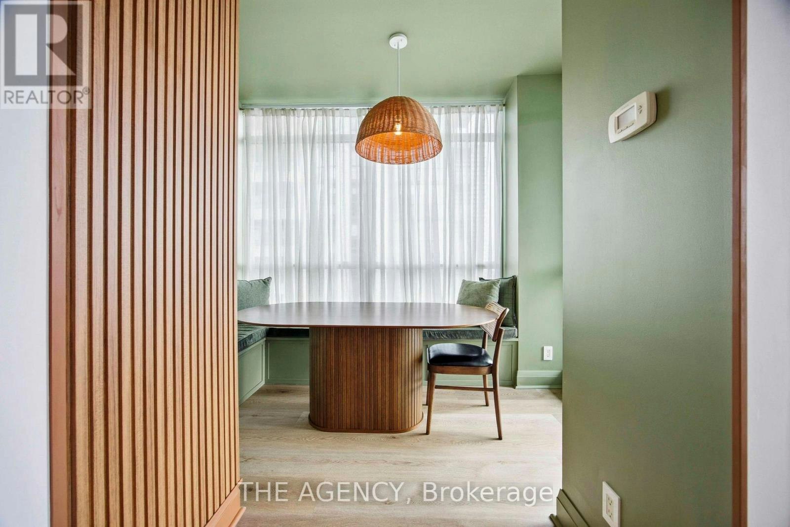 1104-1185 The Queensway, Toronto, ON, M8Z 0C6 - 3
