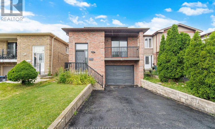 13 Dafoe Crescent