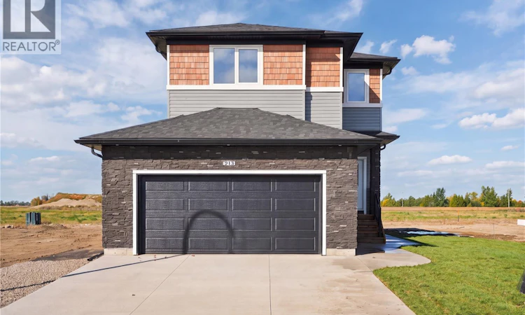 213 Veterans Drive