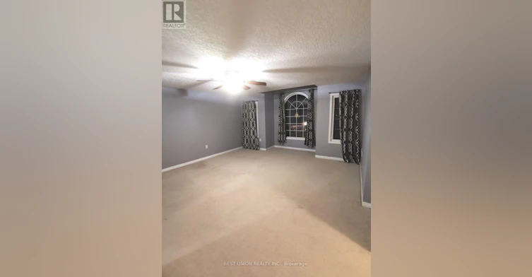 528 Activa Avenue, Kitchener, ON, N2E 4C2 - 8