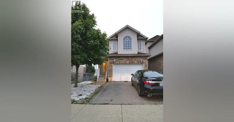 528 Activa Avenue, Kitchener, ON, N2E 4C2