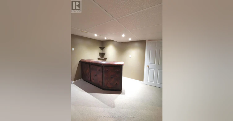 528 Activa Avenue, Kitchener, ON, N2E 4C2 - 16