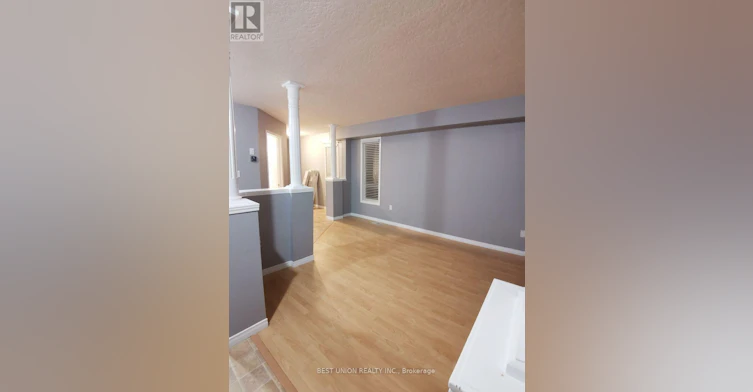 528 Activa Avenue, Kitchener, ON, N2E 4C2 - 2