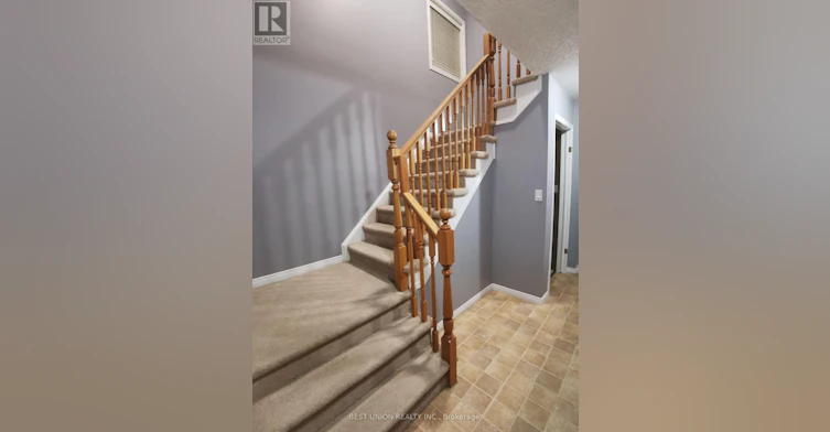 528 Activa Avenue, Kitchener, ON, N2E 4C2 - 6