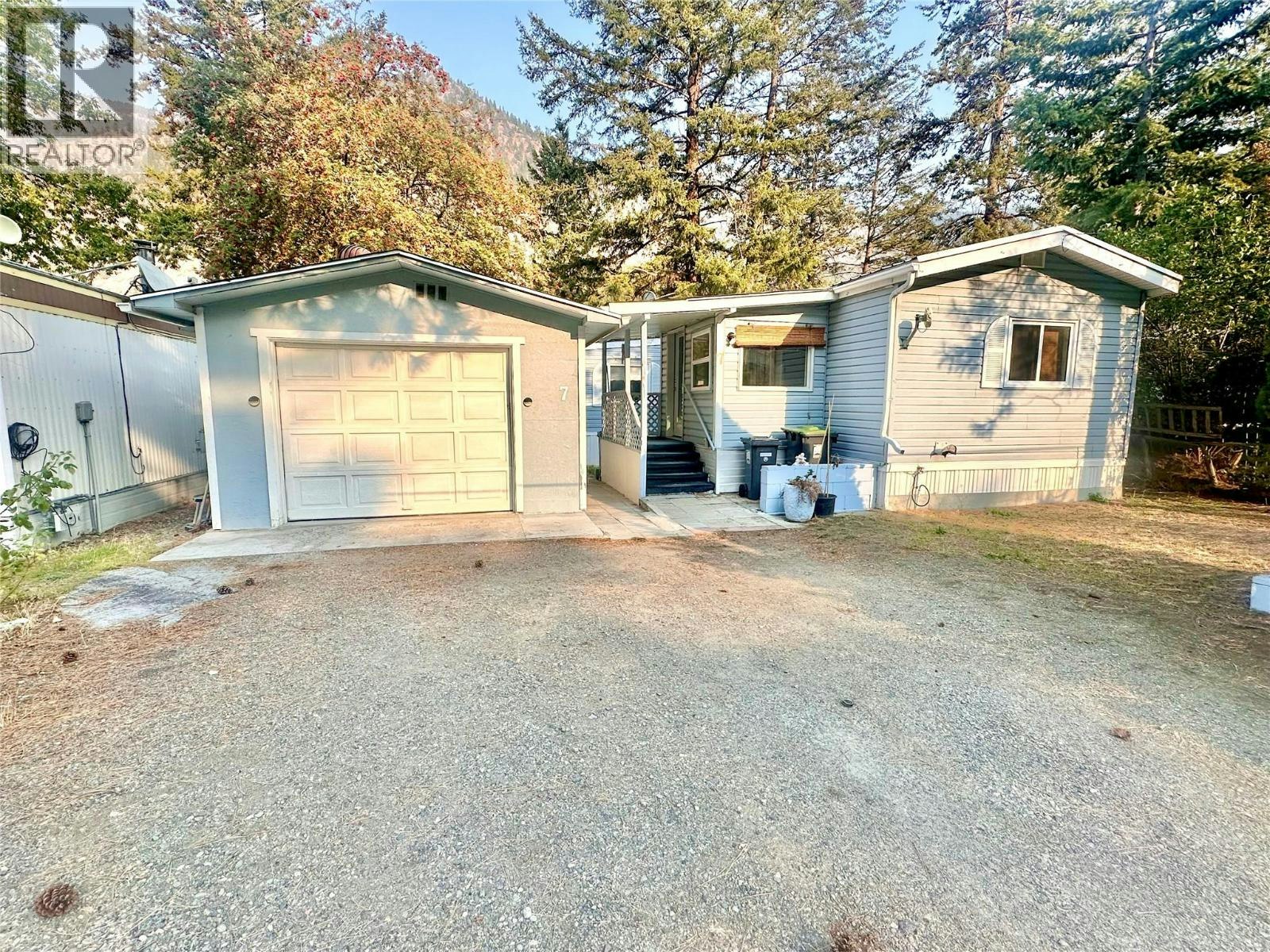 7-1514 3a Highway, Olalla, BC, V0X 1N6