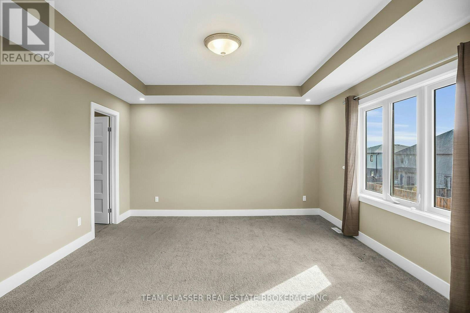 2407 Red Thorne Avenue, London, ON, N6P 0E7 - 19