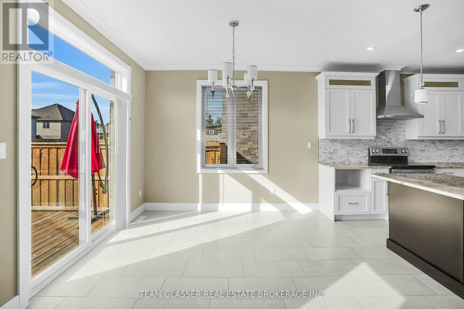 2407 Red Thorne Avenue, London, ON, N6P 0E7 - 13