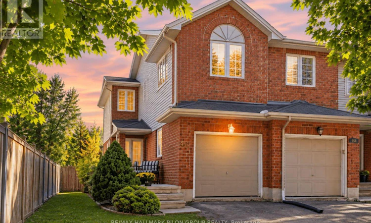 958 Markwick Crescent
