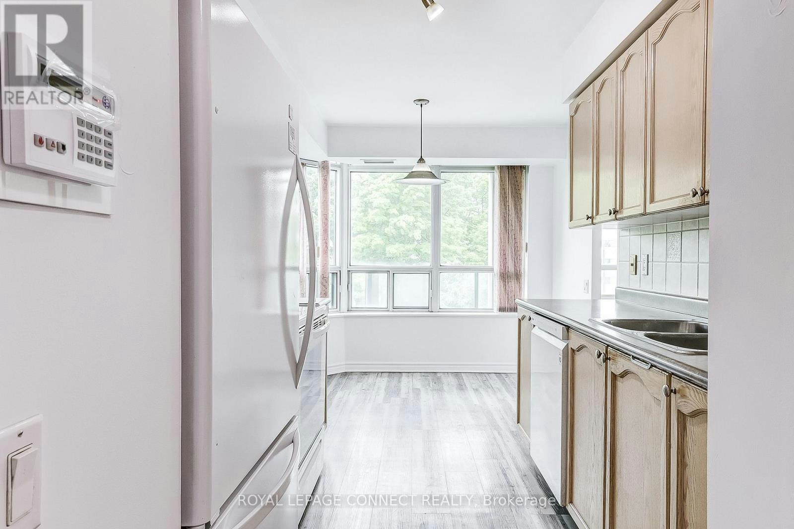 403-61 Town Centre Court, Toronto, ON, M1P 5C5 - 5