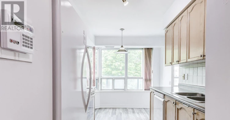 403-61 Town Centre Court, Toronto, ON, M1P 5C5 - 5