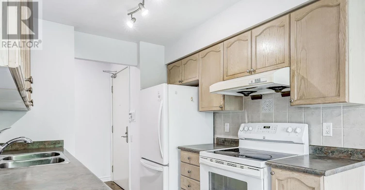 403-61 Town Centre Court, Toronto, ON, M1P 5C5 - 7