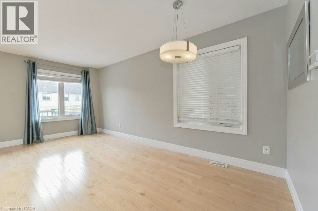 45 Rockcliffe Drive, Kitchener, ON, N2R 1W5 - 10