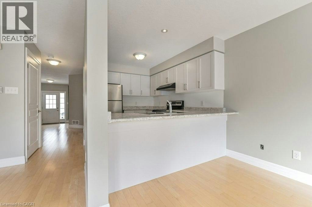 45 Rockcliffe Drive, Kitchener, ON, N2R 1W5 - 6