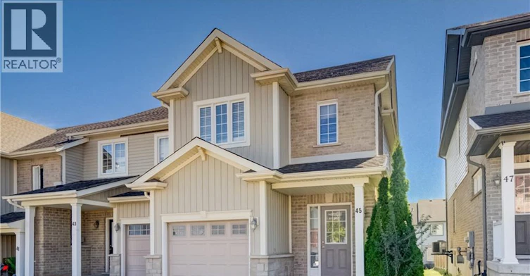 45 Rockcliffe Drive, Kitchener, ON, N2R 1W5 - 2