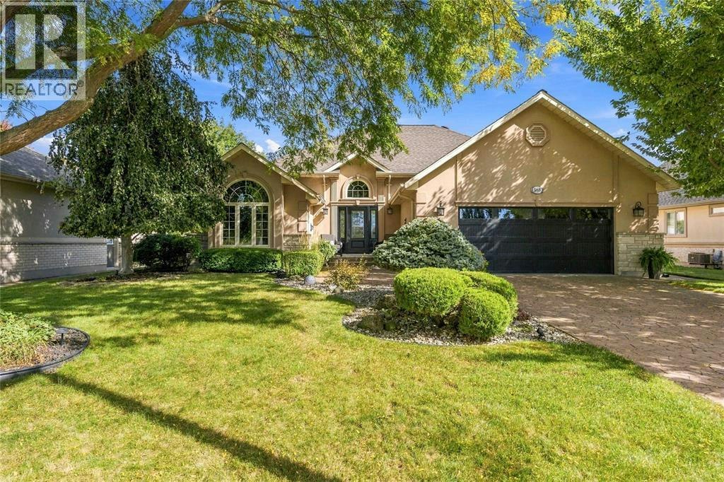 588 Riverside Drive, St. Clair, ON, N0N 1G0