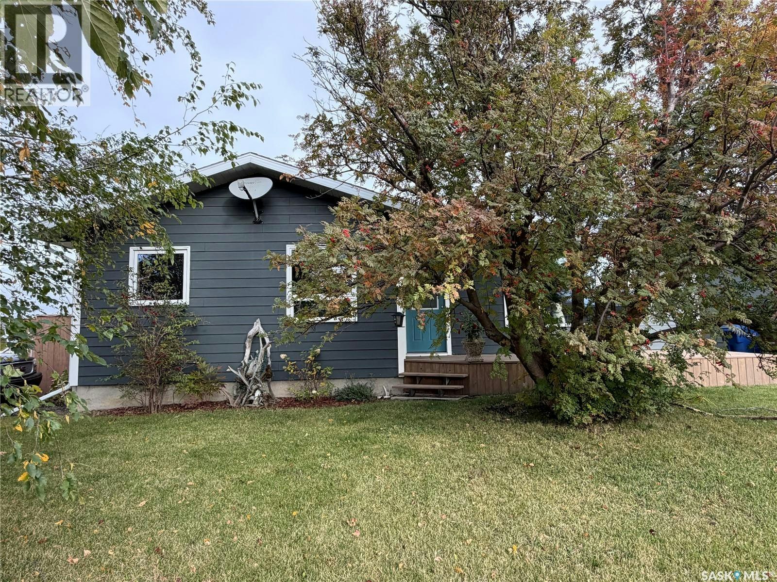 220 Millburn Street, Melfort, SK, S0E 1A0