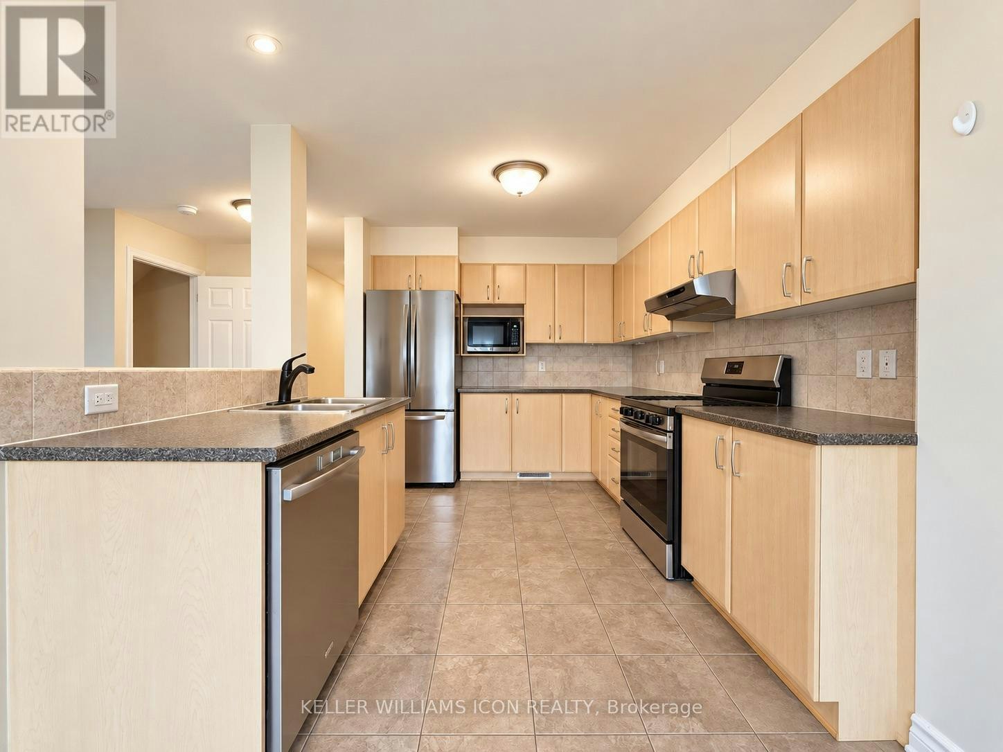 318 Ventanna Way, Ottawa, ON, K2J 0Y1 - 11