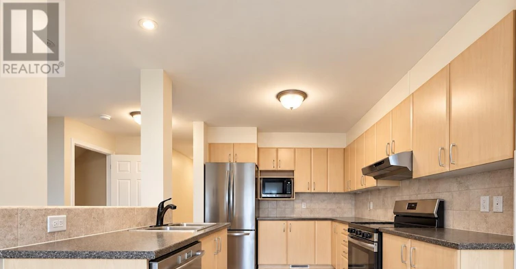 318 Ventanna Way, Ottawa, ON, K2J 0Y1 - 11