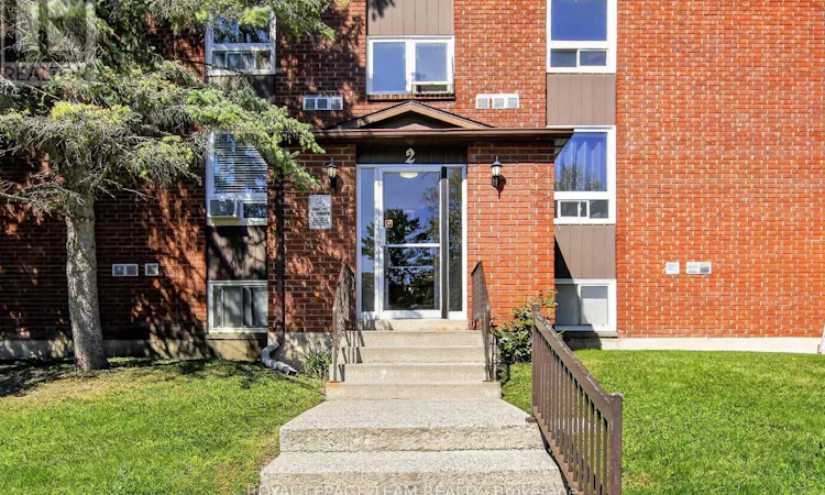 21-2 Charlotte Place