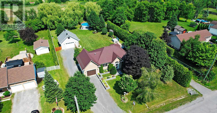 5857 Trudeau Avenue, Ottawa, ON, K0A 3H0 - 3