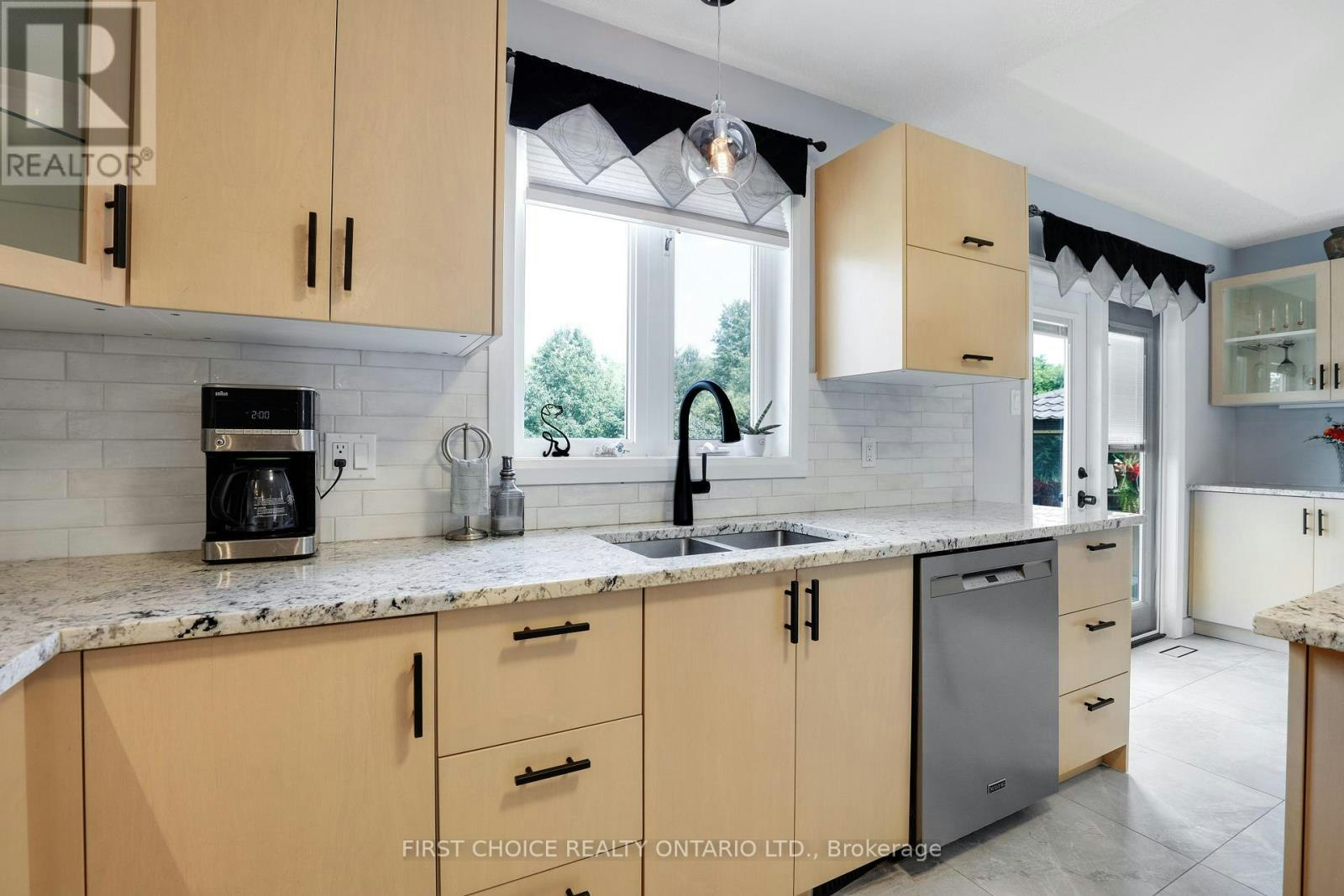 5857 Trudeau Avenue, Ottawa, ON, K0A 3H0 - 35