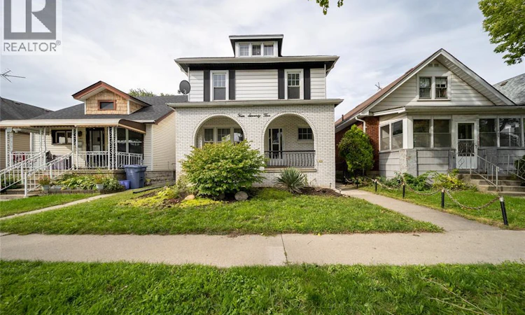 475 Mckay Avenue
