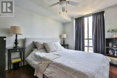 802-18 Stafford Street, Toronto, ON, M5V 3W4 - 19