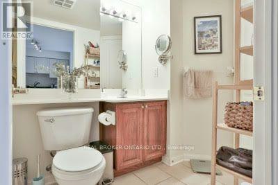 802-18 Stafford Street, Toronto, ON, M5V 3W4 - 23