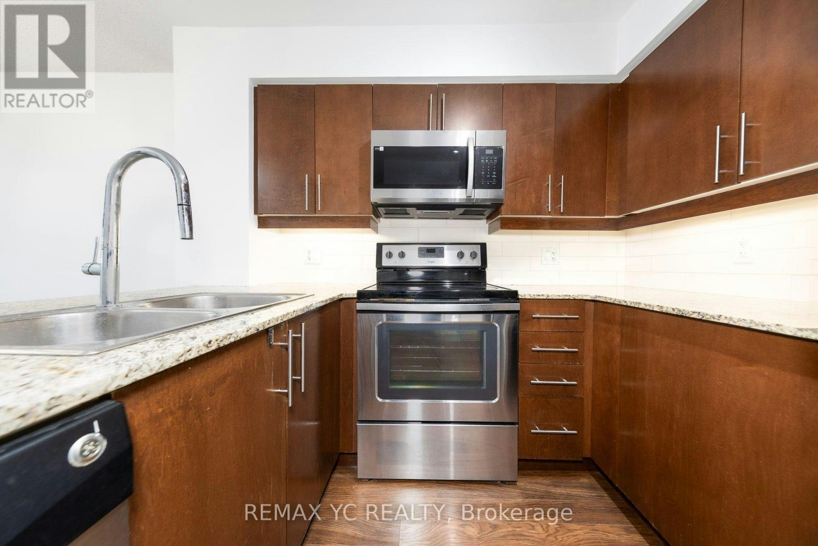 1103-2191 Yonge Street, Toronto, ON, M4S 3H8 - 3