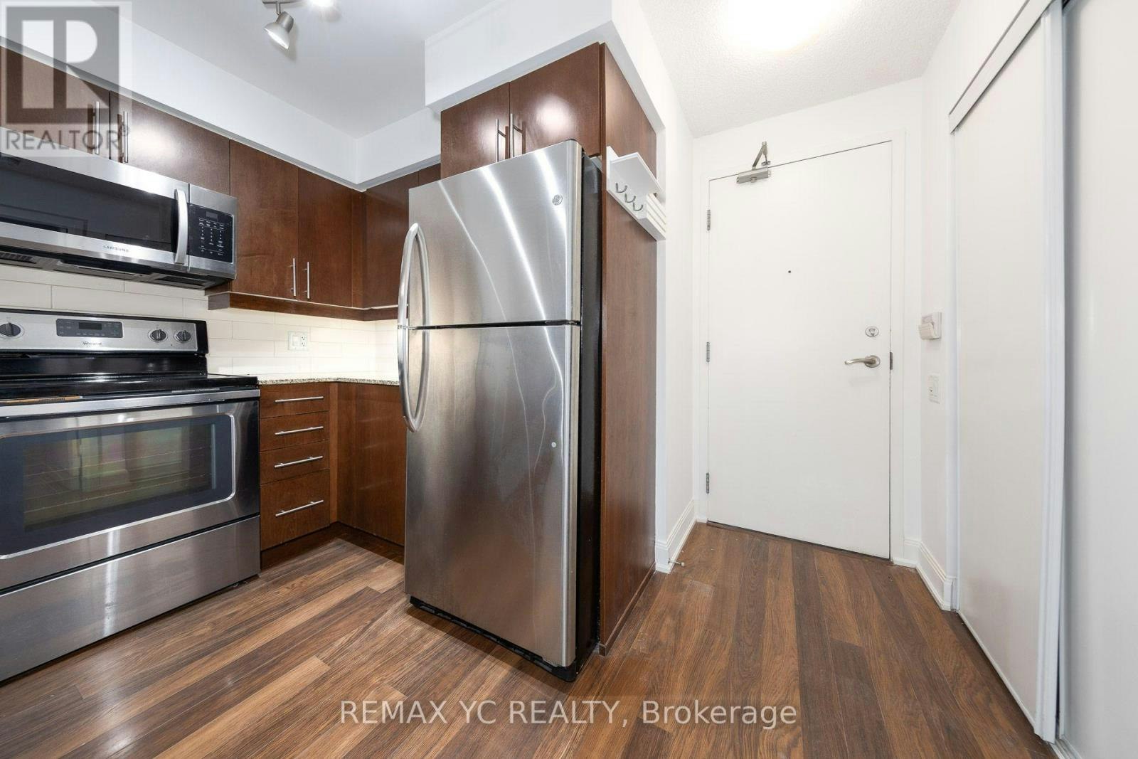 1103-2191 Yonge Street, Toronto, ON, M4S 3H8 - 2