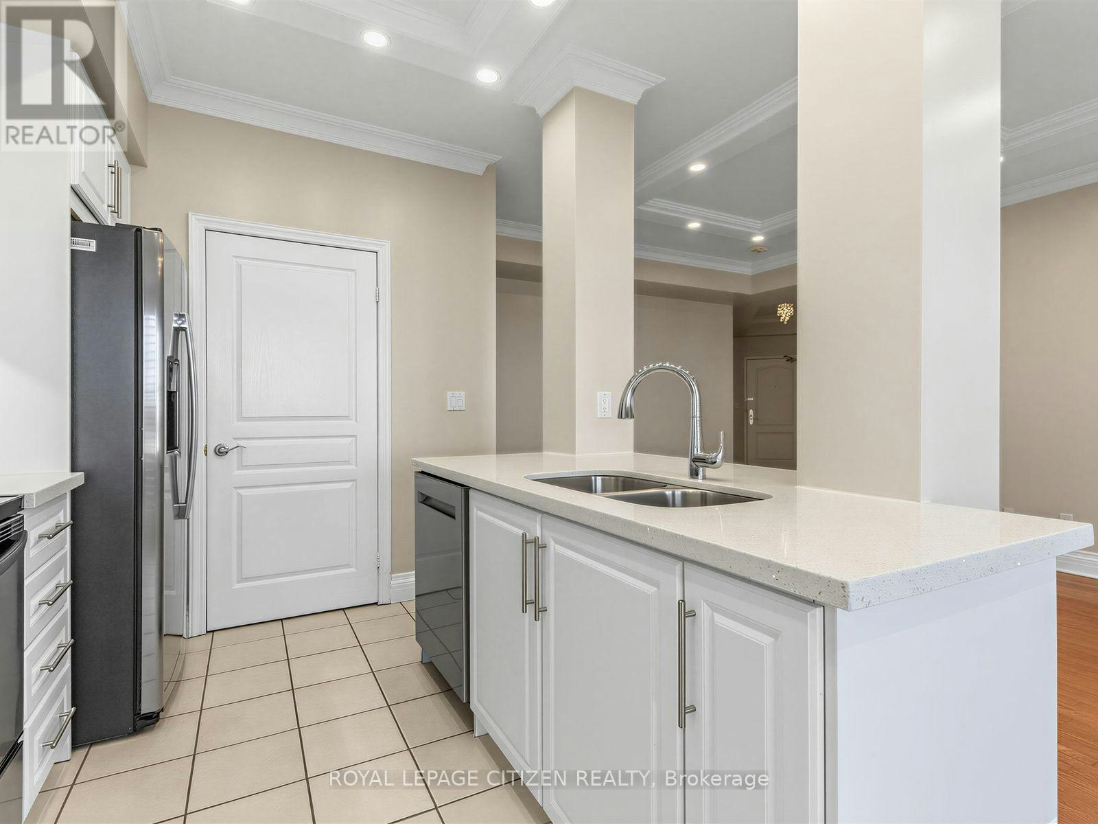407-1 Cordoba Drive, Vaughan, ON, L4J 8S3 - 16