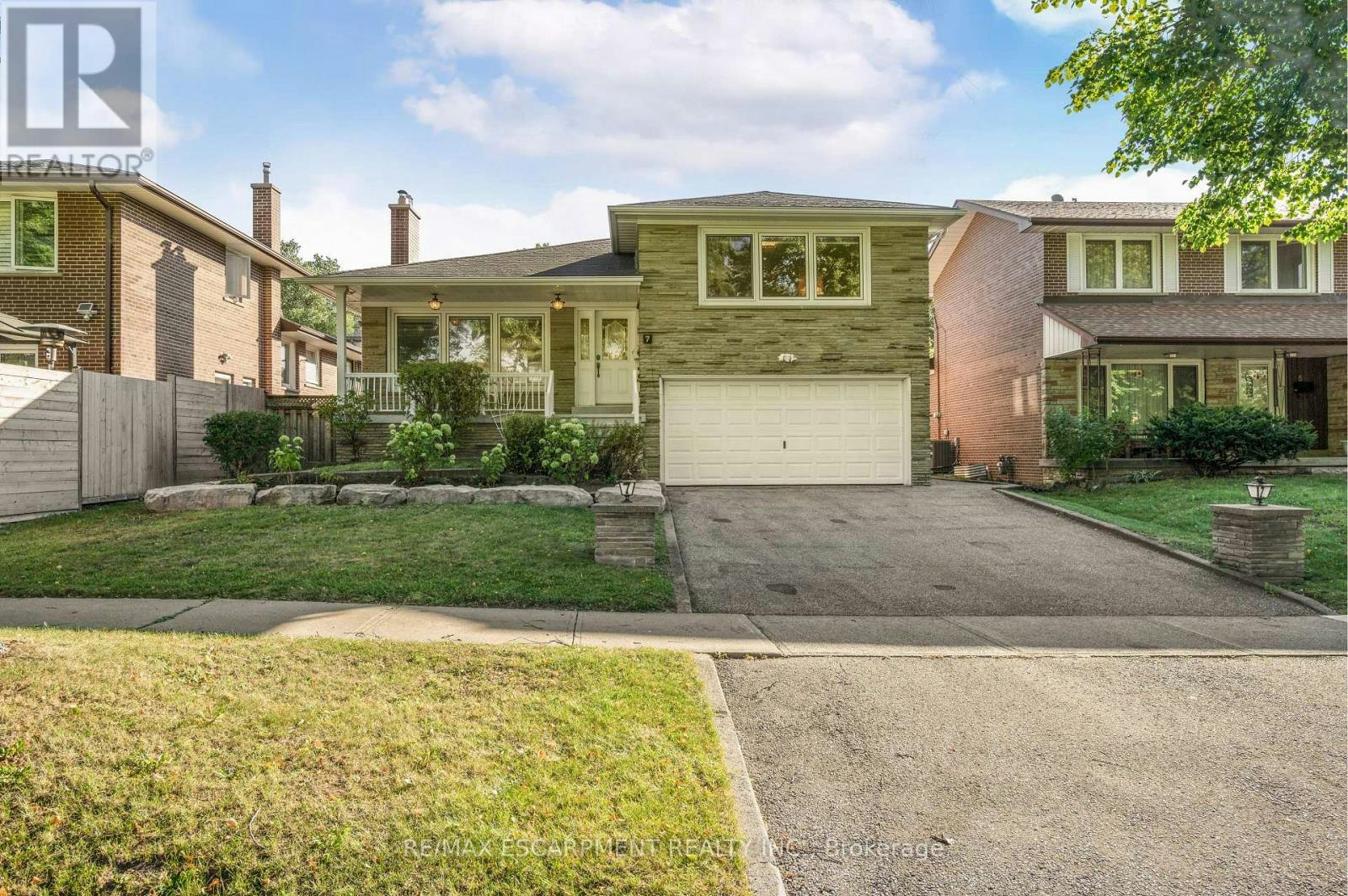 7 Watling Street, Toronto, ON, M9P 3E8