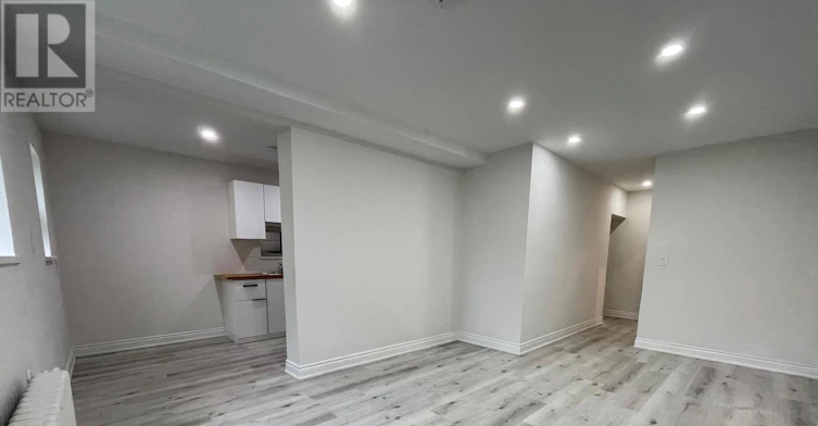 1-259 Lakeshore Road E, Mississauga, ON, L5G 1G8