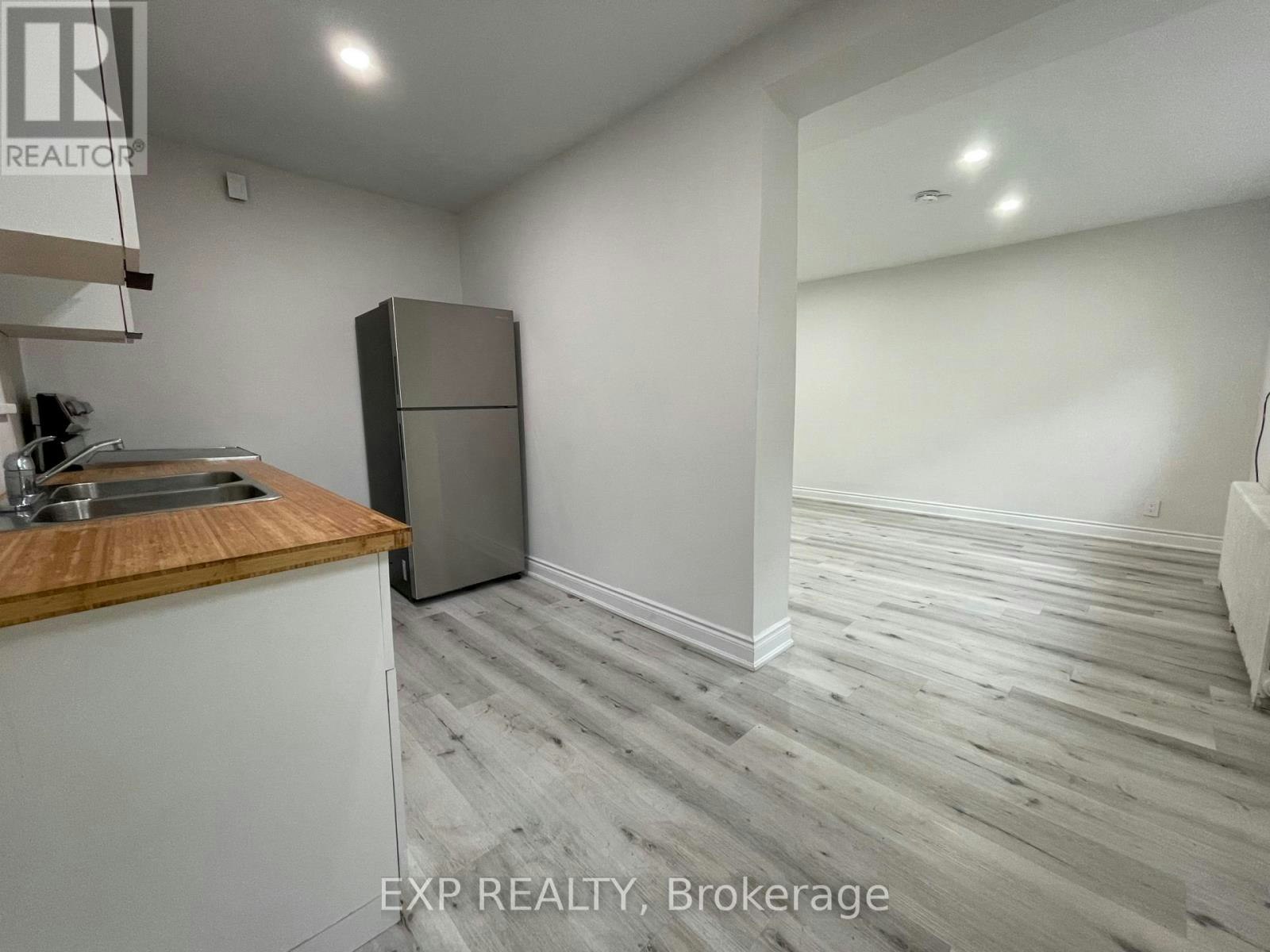 1-259 Lakeshore Road E, Mississauga, ON, L5G 1G8 - 10
