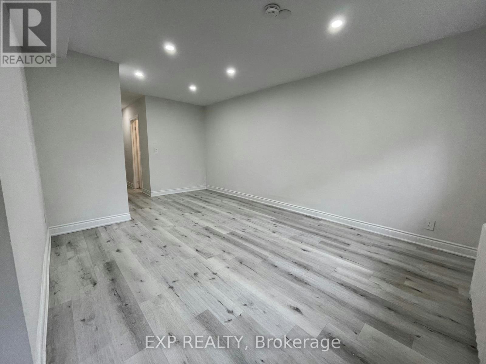 1-259 Lakeshore Road E, Mississauga, ON, L5G 1G8 - 11