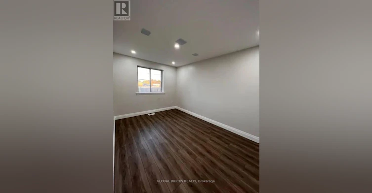 UPPER-49 Argyle Crescent, Brampton, ON, L6T 1M9 - 12