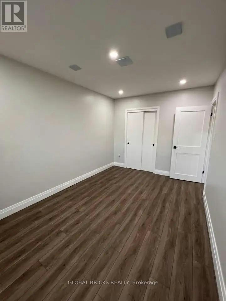 UPPER-49 Argyle Crescent, Brampton, ON, L6T 1M9 - 10