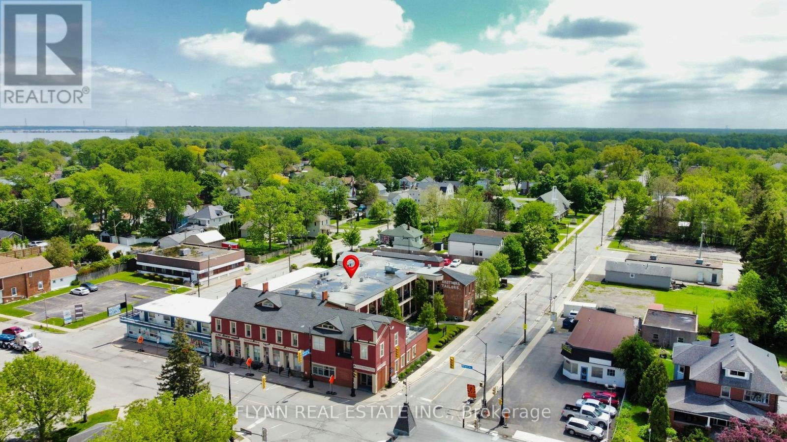 207-3710 Main Street, Niagara Falls, ON, L2G 6B1
