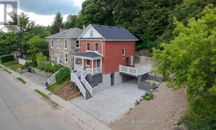 15 Shade Street
