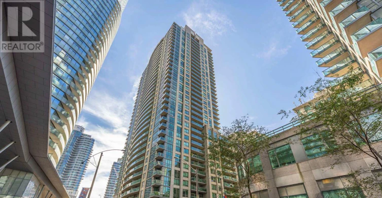 1605-19 Grand Trunk Crescent, Toronto, ON, M5J 3A3 - 2