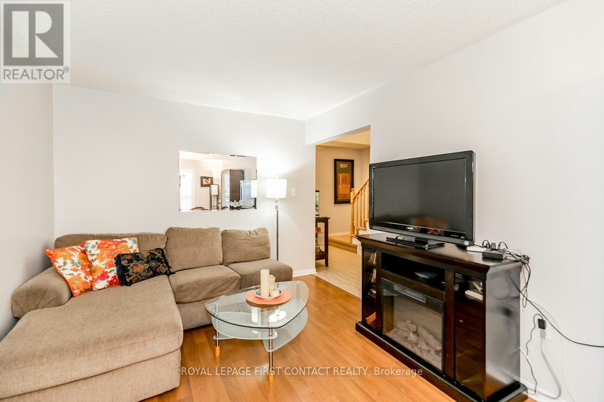 5 Kelly Place, Barrie, ON, L4N 8N2 - 9