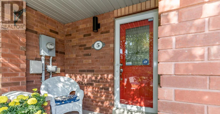 5 Kelly Place, Barrie, ON, L4N 8N2 - 2