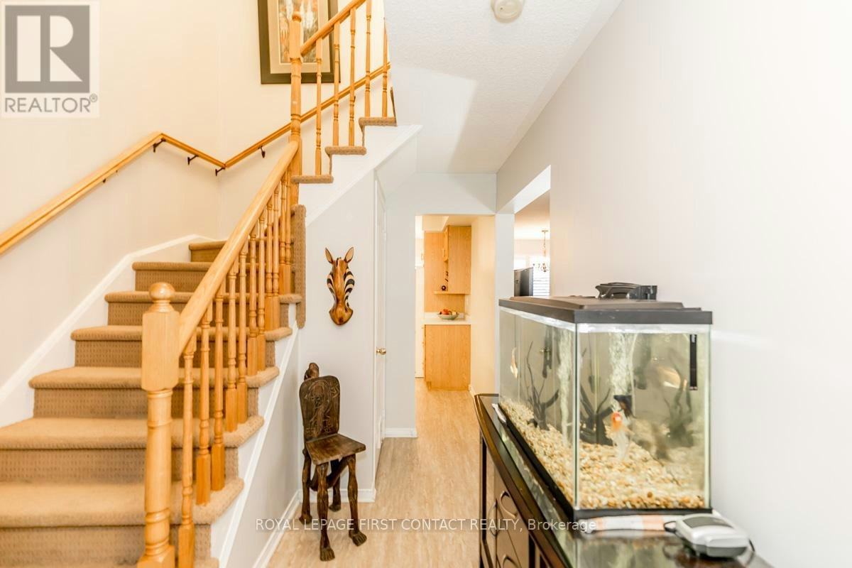 5 Kelly Place, Barrie, ON, L4N 8N2 - 6