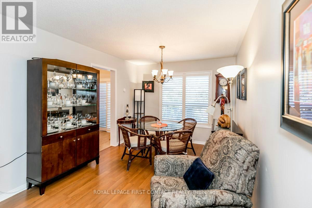 5 Kelly Place, Barrie, ON, L4N 8N2 - 8