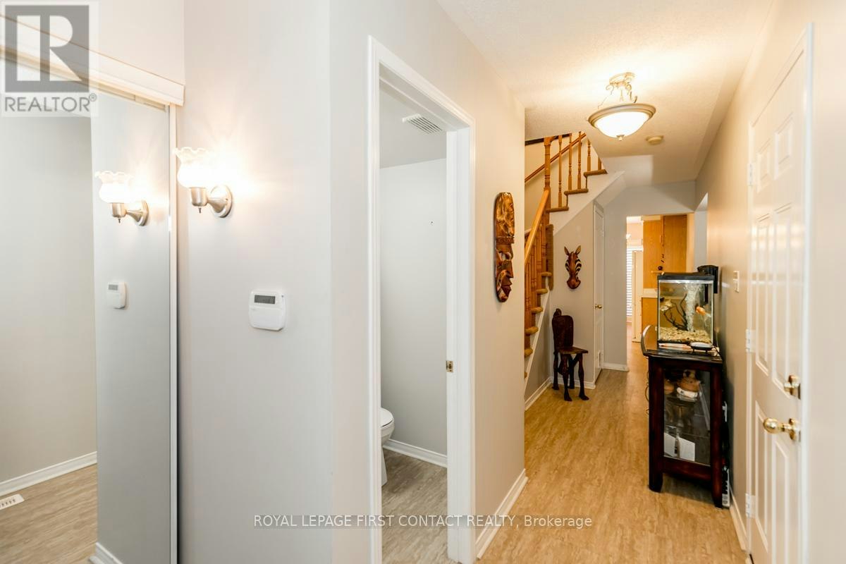 5 Kelly Place, Barrie, ON, L4N 8N2 - 4