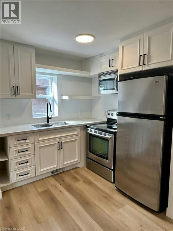 Upper-112 Bagot Street, Guelph, ON, N1H 5T6 - 2