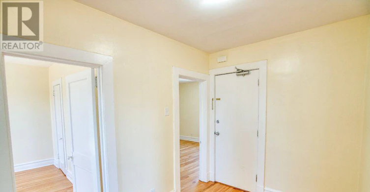 3-76 Fairmont Avenue, Ottawa, ON, K1Y 1X5 - 2